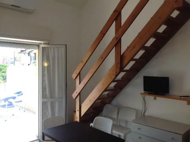 Villa Paola Loano 0*,