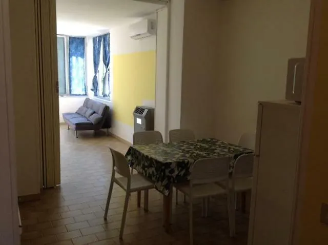 Villa Paola Loano 0*,